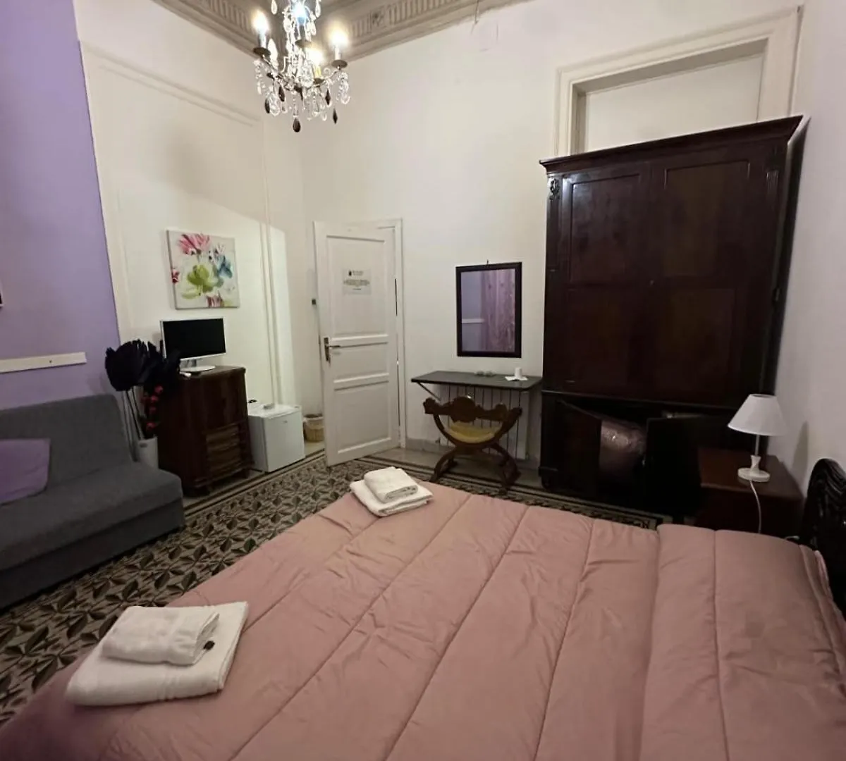 B&B Salinas 팔레르모 0*,